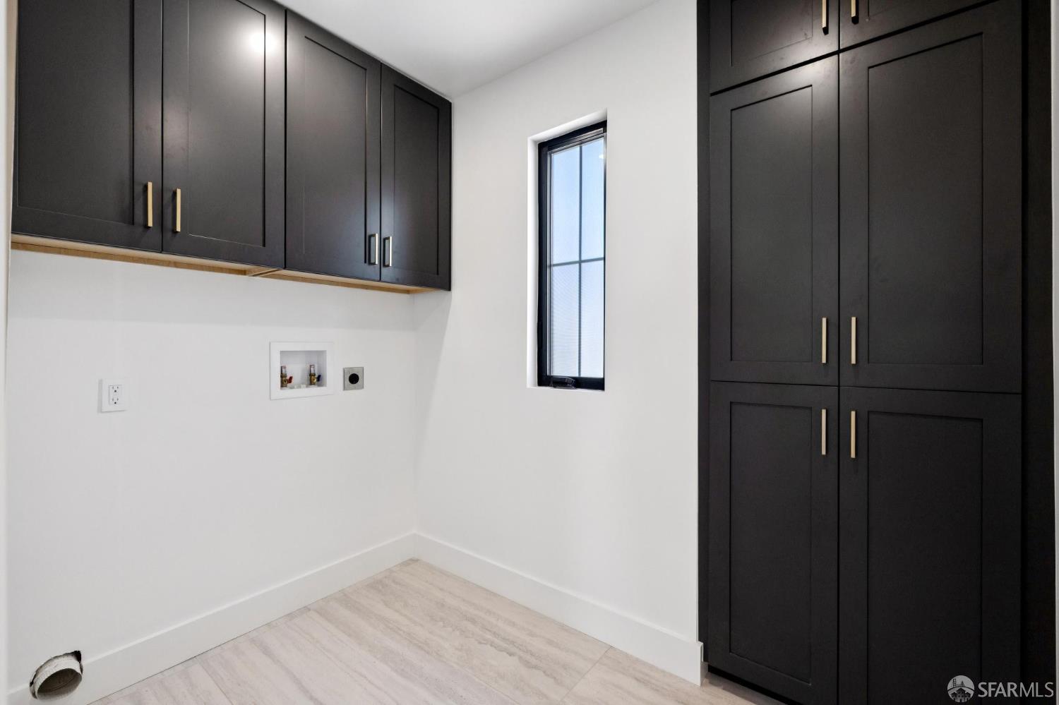 Detail Gallery Image 54 of 64 For 150 Clark Dr, San Mateo,  CA 94402 - 5 Beds | 4 Baths