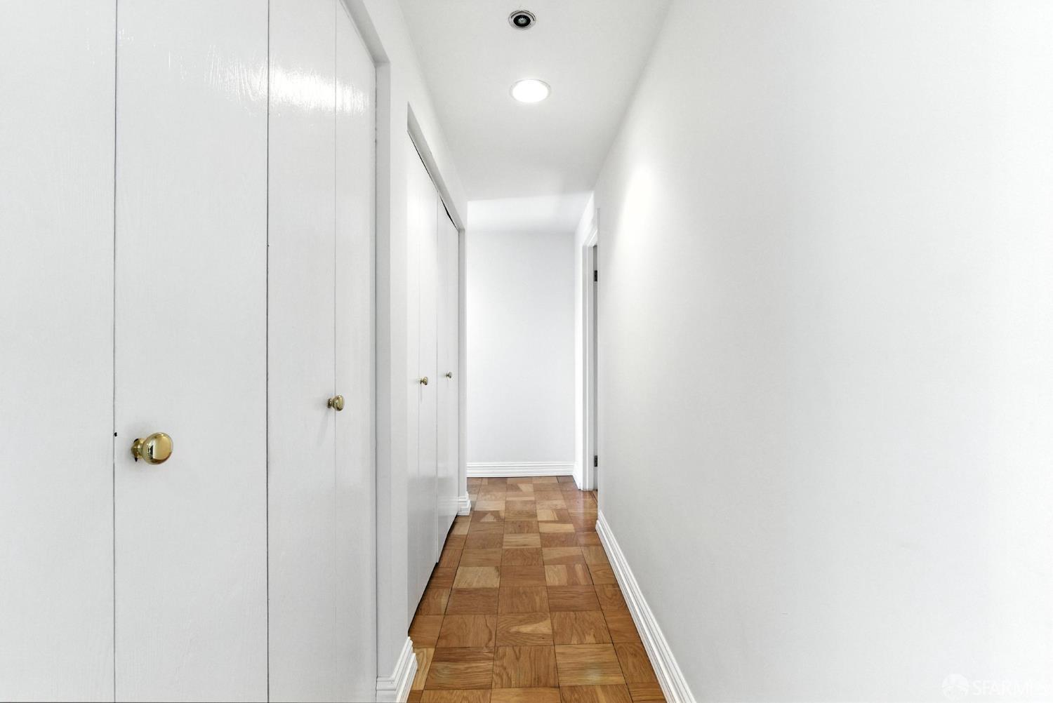 Detail Gallery Image 35 of 57 For 110 Park Rd #604,  Burlingame,  CA 94010 - 2 Beds | 2 Baths