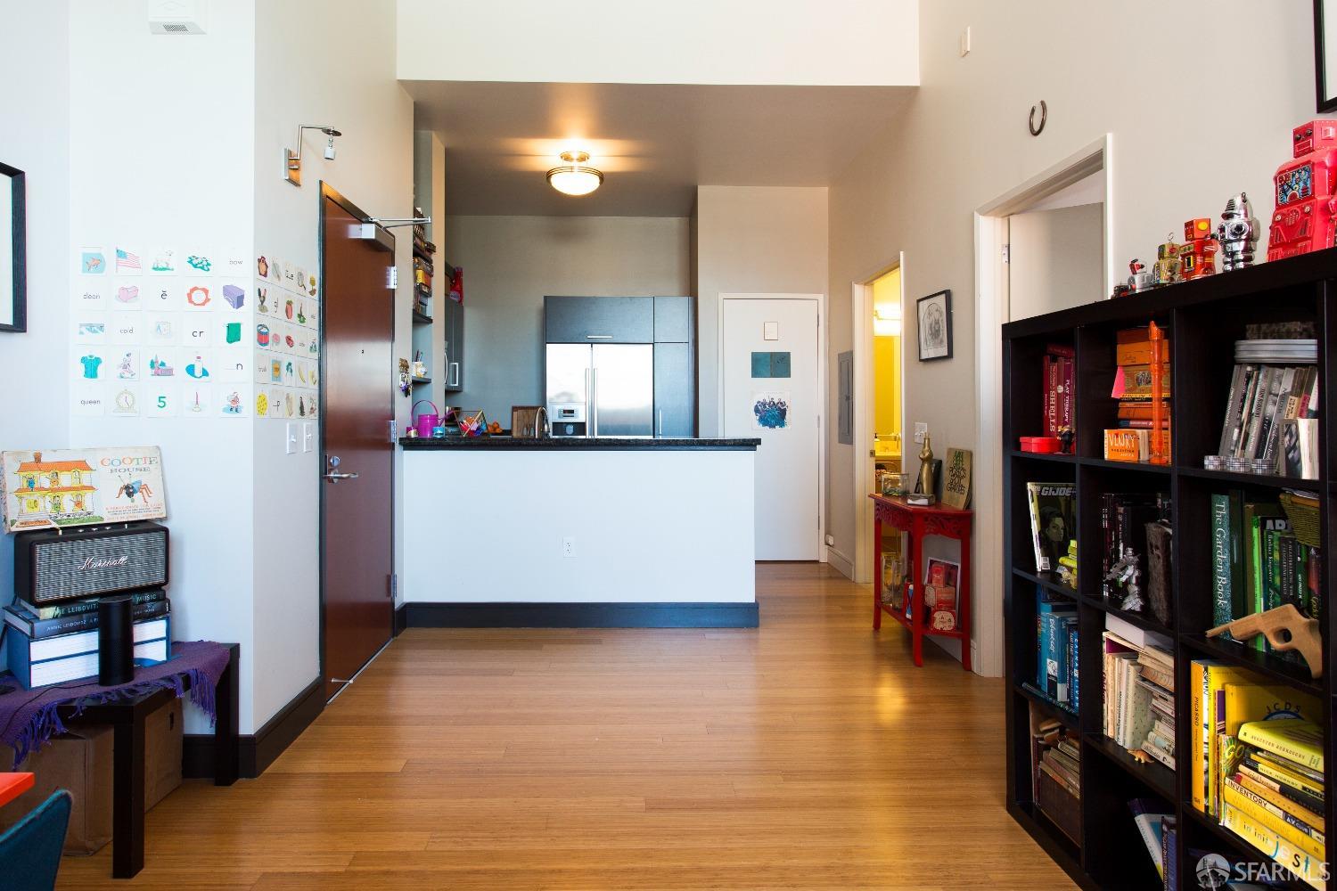 Detail Gallery Image 3 of 14 For 310 Townsend St 406a,  San Francisco,  CA 94107 - 1 Beds | 1 Baths