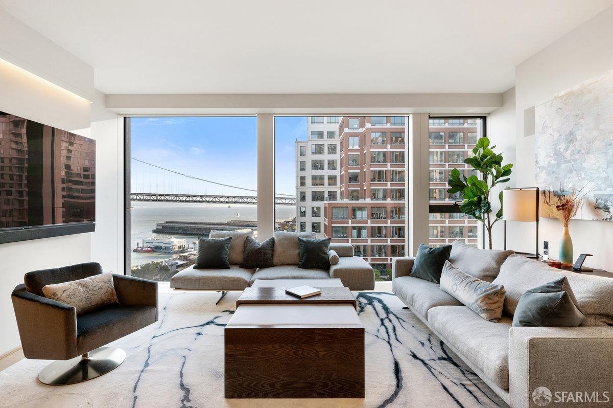 Detail Gallery Image 4 of 62 For 1 Steuart Ln #1502,  San Francisco,  CA 94105 - 2 Beds | 2/1 Baths