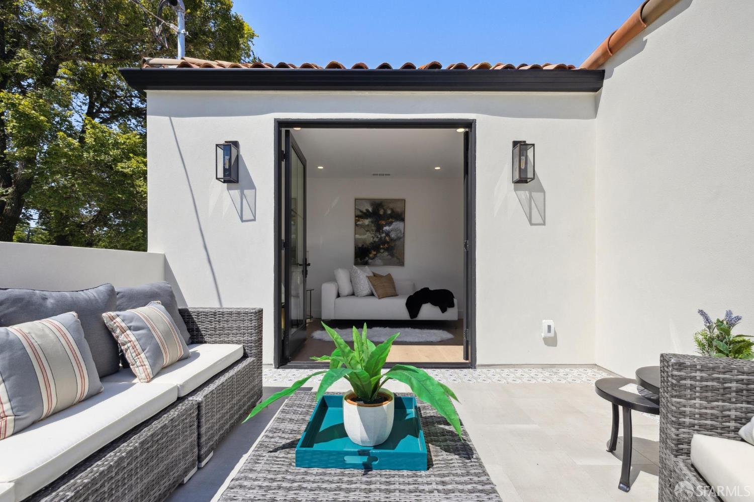 Detail Gallery Image 49 of 64 For 150 Clark Dr, San Mateo,  CA 94402 - 5 Beds | 4 Baths