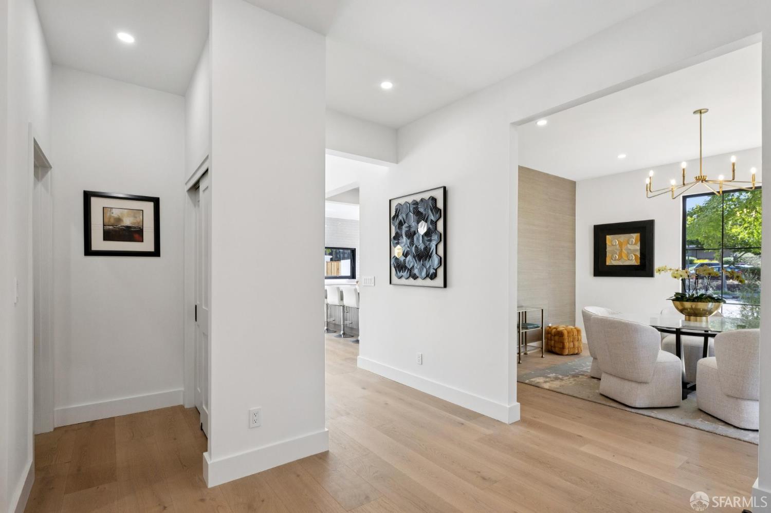 Detail Gallery Image 15 of 64 For 150 Clark Dr, San Mateo,  CA 94402 - 5 Beds | 4 Baths
