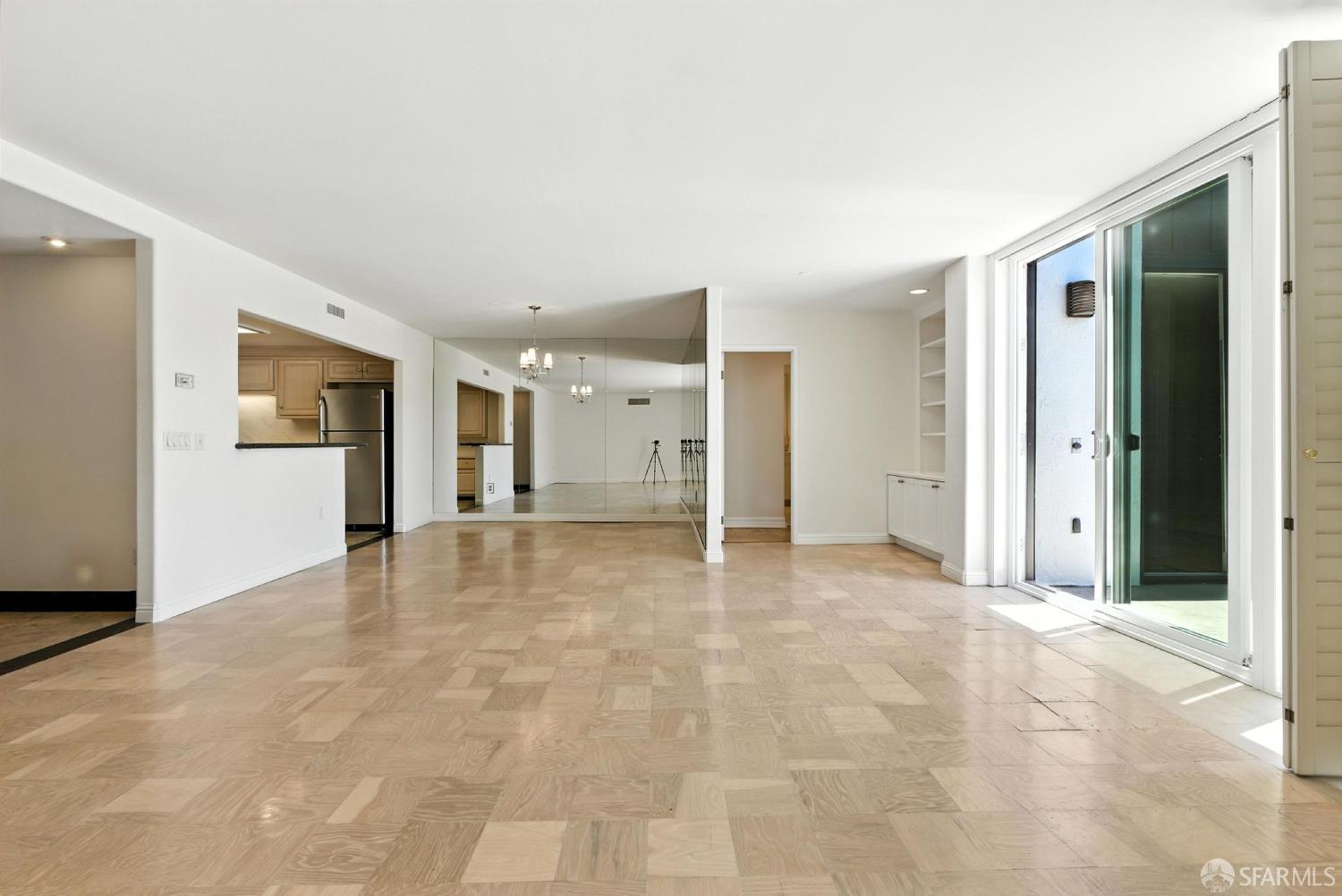 Detail Gallery Image 28 of 57 For 110 Park Rd #604,  Burlingame,  CA 94010 - 2 Beds | 2 Baths