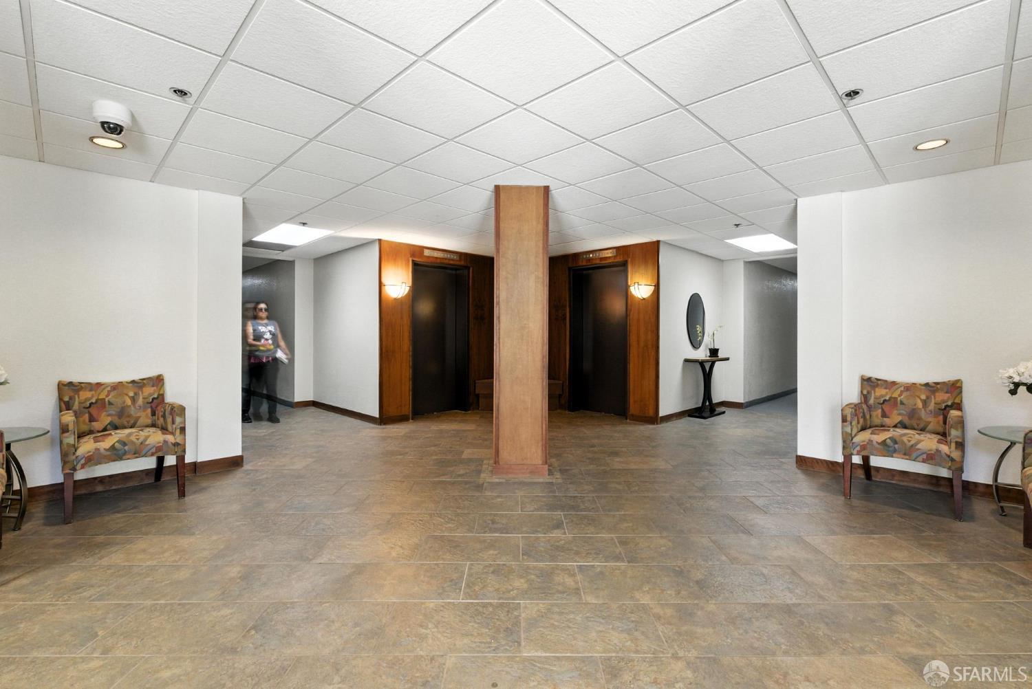 Detail Gallery Image 39 of 57 For 110 Park Rd #604,  Burlingame,  CA 94010 - 2 Beds | 2 Baths