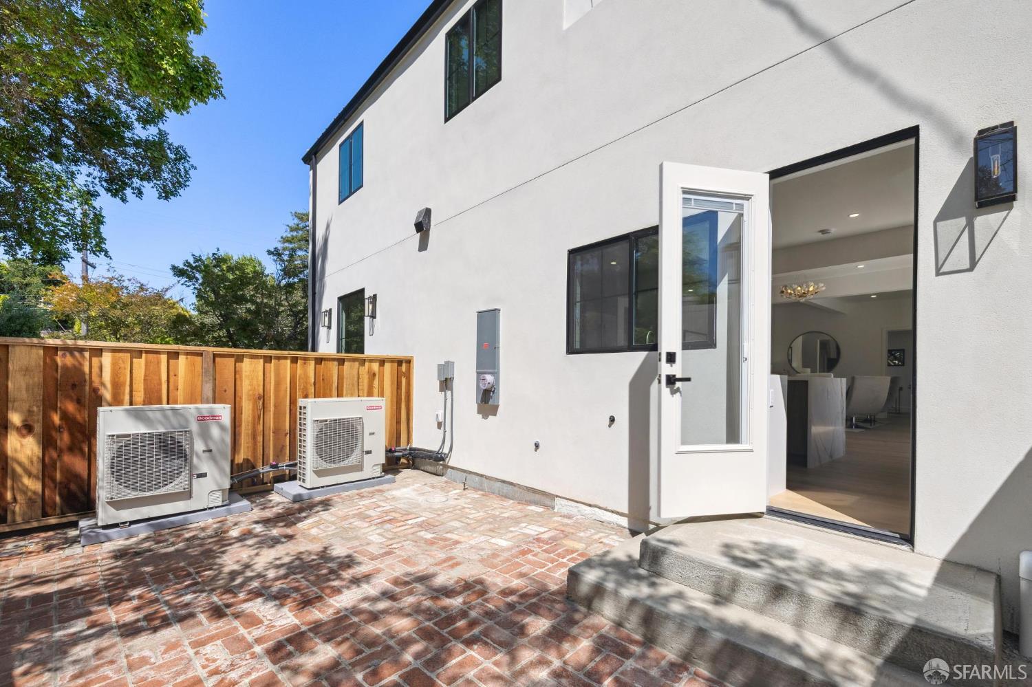 Detail Gallery Image 59 of 64 For 150 Clark Dr, San Mateo,  CA 94402 - 5 Beds | 4 Baths