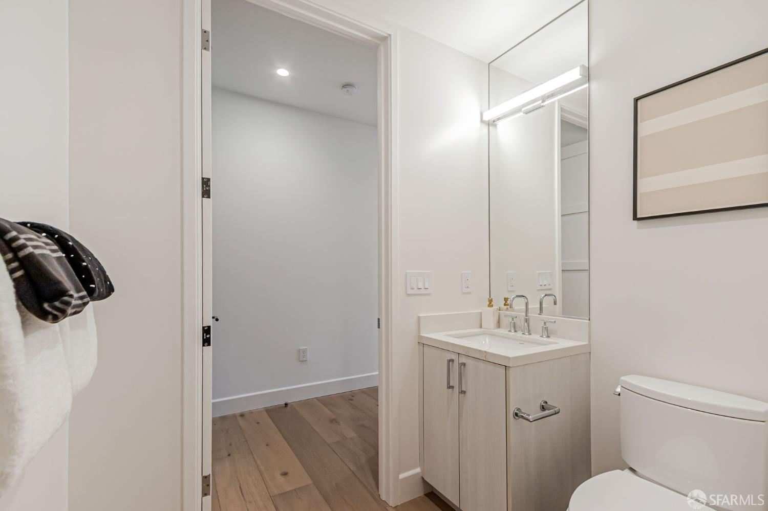 Detail Gallery Image 28 of 43 For 425 First St #24,  Los Altos,  CA 94022 - 2 Beds | 2/1 Baths