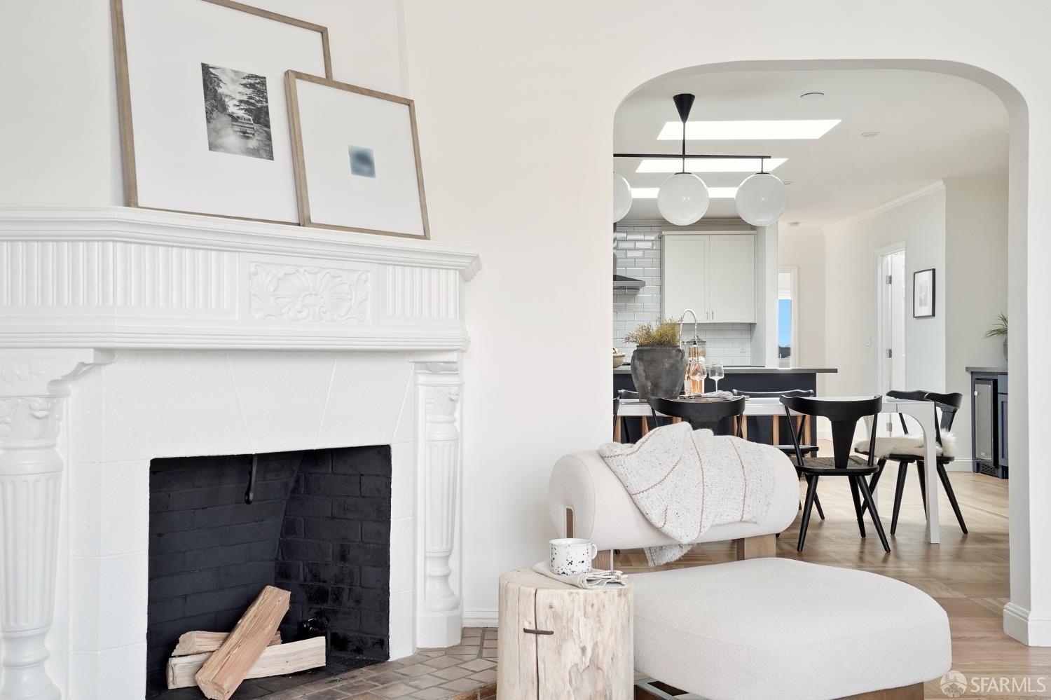 Detail Gallery Image 5 of 44 For 1643 43rd Ave, San Francisco,  CA 94122 - 3 Beds | 2 Baths