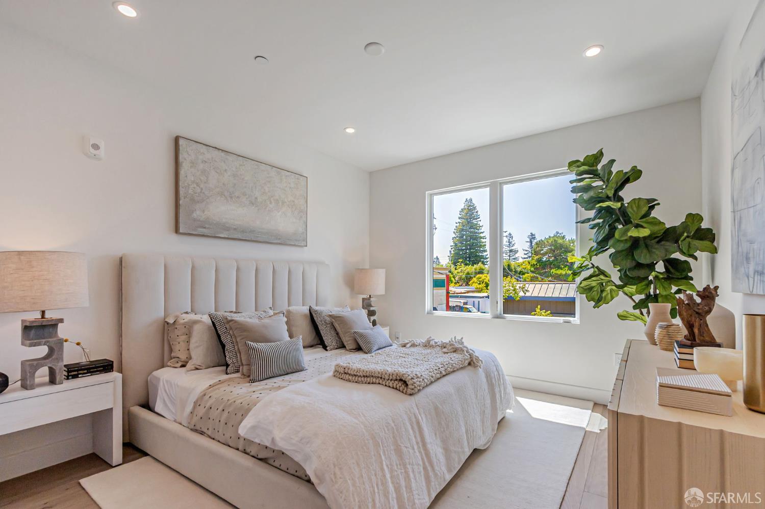 Detail Gallery Image 18 of 43 For 425 First St #24,  Los Altos,  CA 94022 - 2 Beds | 2/1 Baths