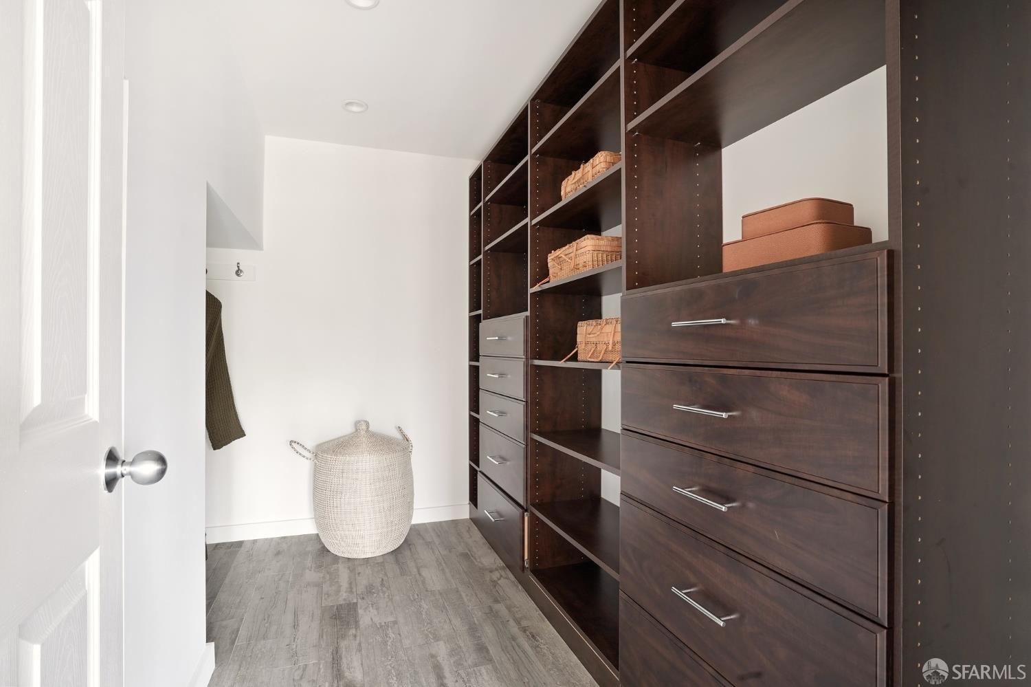 Detail Gallery Image 27 of 44 For 1643 43rd Ave, San Francisco,  CA 94122 - 3 Beds | 2 Baths