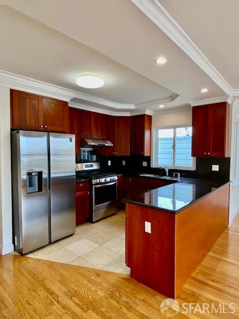 Detail Gallery Image 3 of 16 For 4127 Kirkham St #4127,  San Francisco,  CA 94122 - 3 Beds | 2 Baths