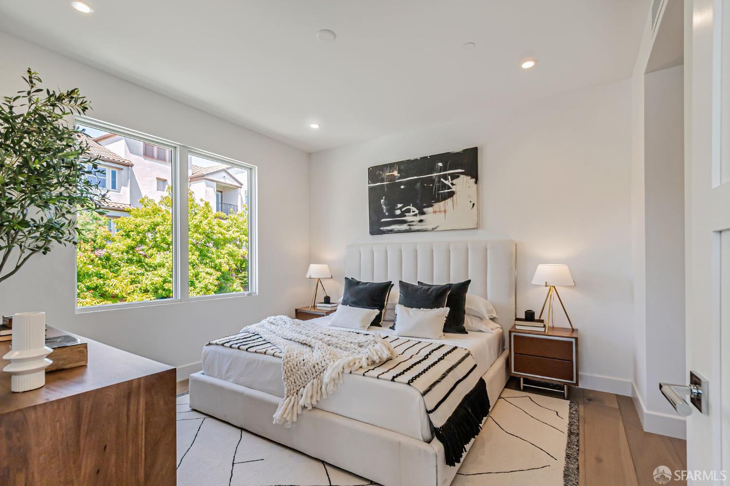 Detail Gallery Image 14 of 41 For 425 First St #21,  Los Altos,  CA 94022 - 2 Beds | 2 Baths