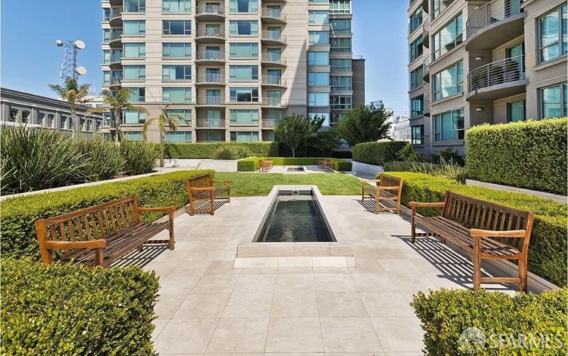 Detail Gallery Image 40 of 49 For 239 Brannan St 10g,  San Francisco,  CA 94107 - 2 Beds | 2 Baths
