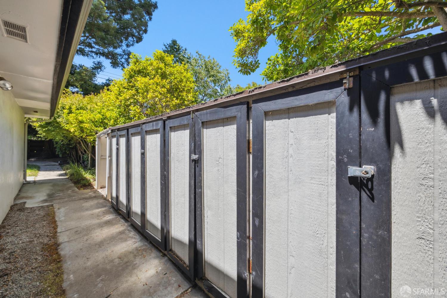 Detail Gallery Image 66 of 67 For 480 Sherwood Way, Menlo Park,  CA 94025 - 3 Beds | 2 Baths