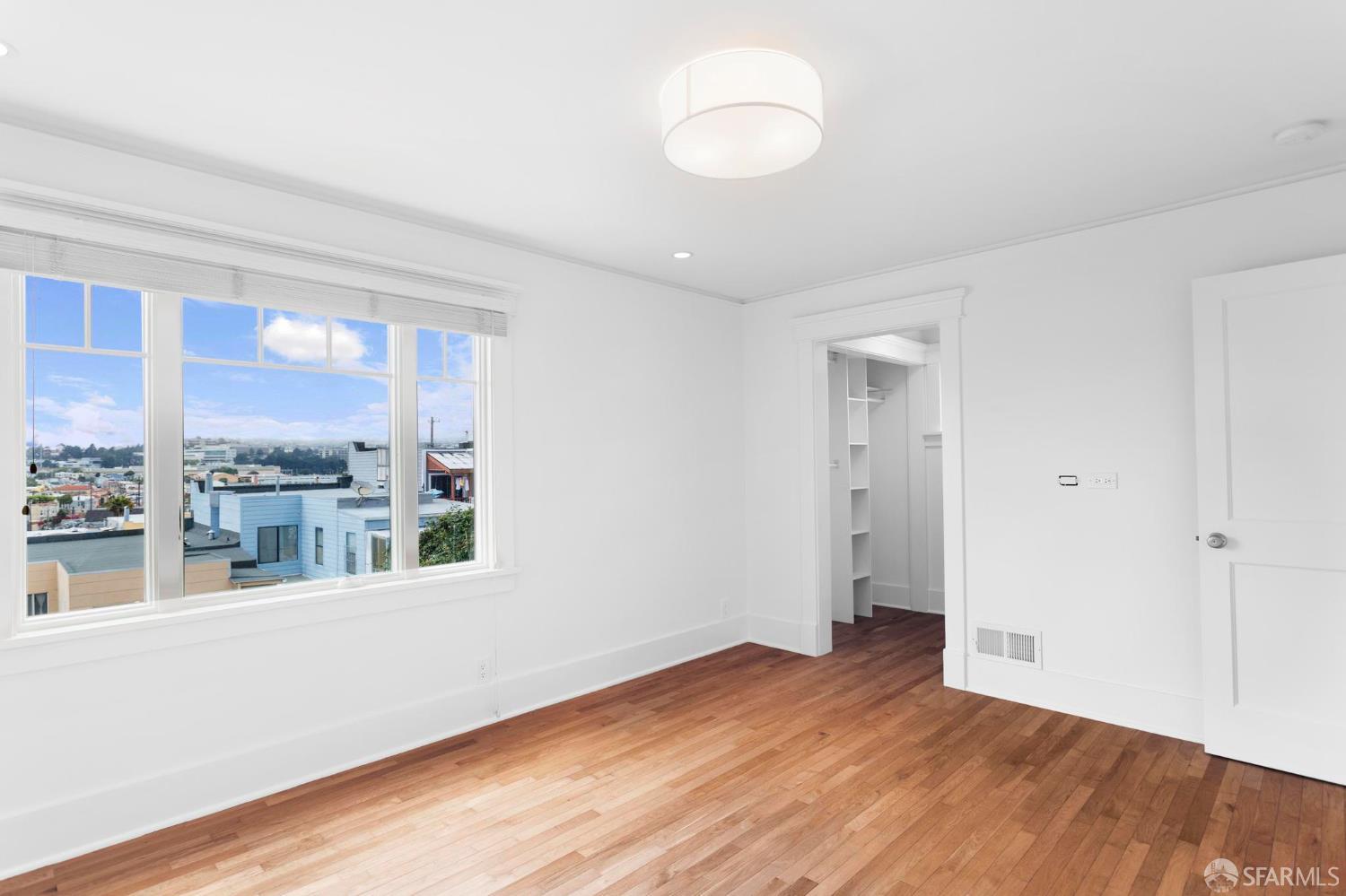 Detail Gallery Image 20 of 28 For 760 Paris St, San Francisco,  CA 94112 - 3 Beds | 2 Baths
