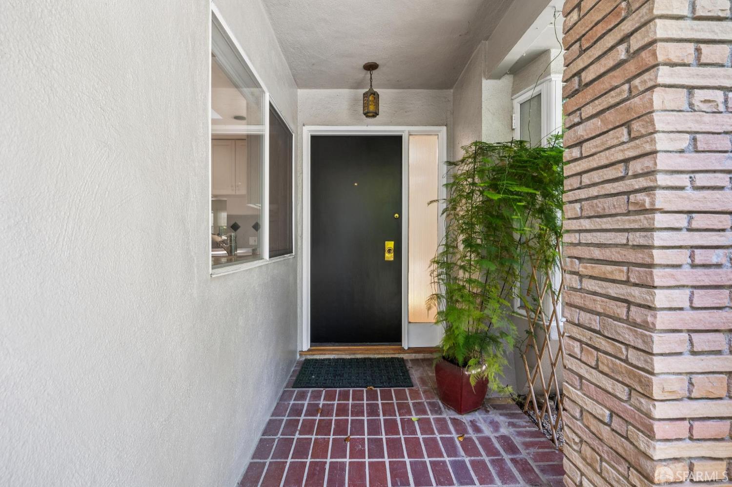 Detail Gallery Image 9 of 67 For 480 Sherwood Way, Menlo Park,  CA 94025 - 3 Beds | 2 Baths