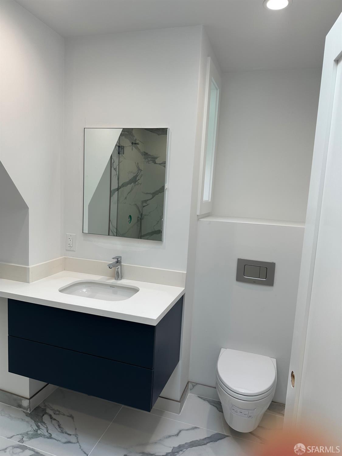 Detail Gallery Image 15 of 24 For 2309 Divisadero St, San Francisco,  CA 94115 - 2 Beds | 1 Baths