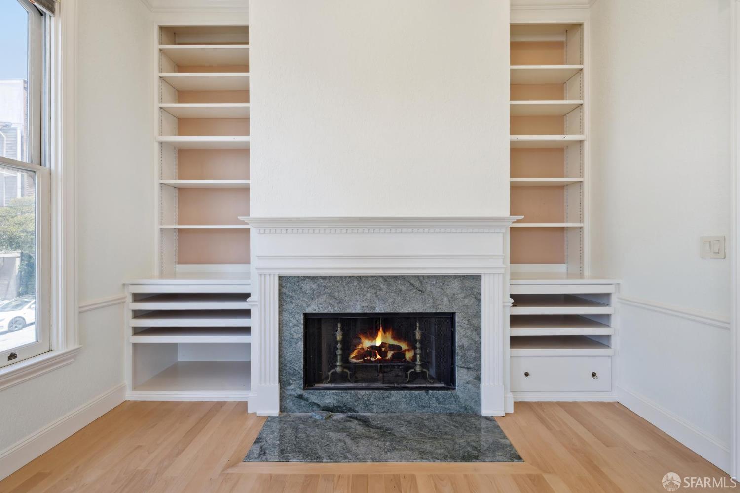 Photo #11: 425051842 Listing: Photo #11
