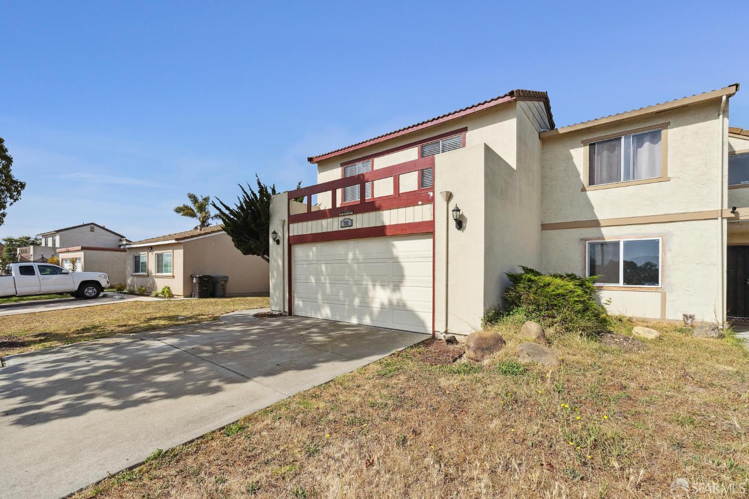 Detail Gallery Image 3 of 28 For 752 Alvarado Dr, Salinas,  CA 93907 - 3 Beds | 2 Baths
