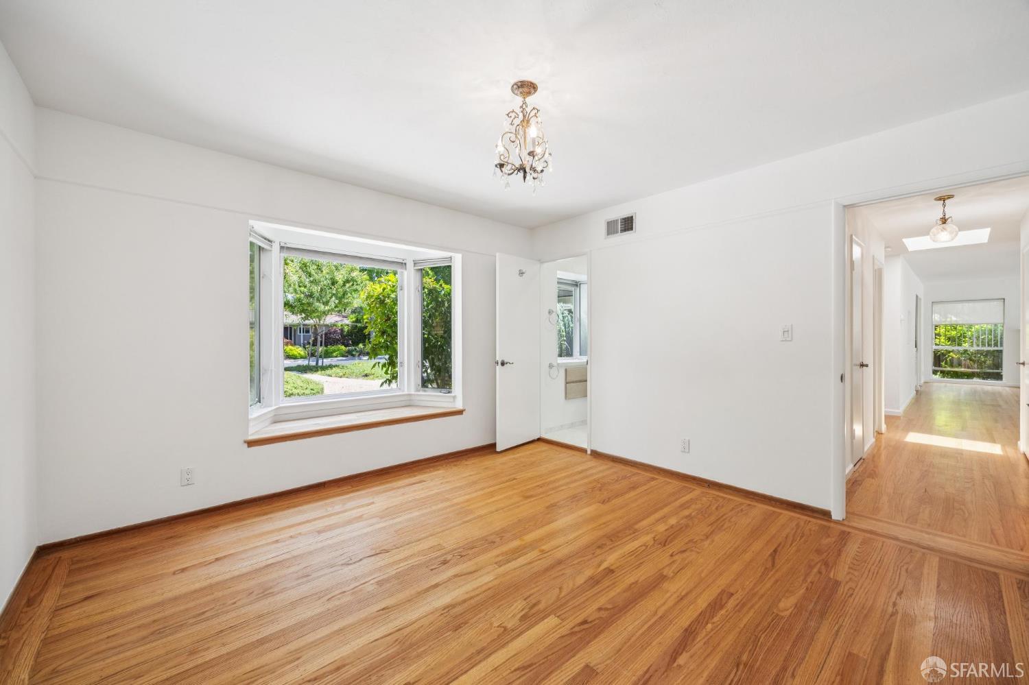 Detail Gallery Image 35 of 67 For 480 Sherwood Way, Menlo Park,  CA 94025 - 3 Beds | 2 Baths