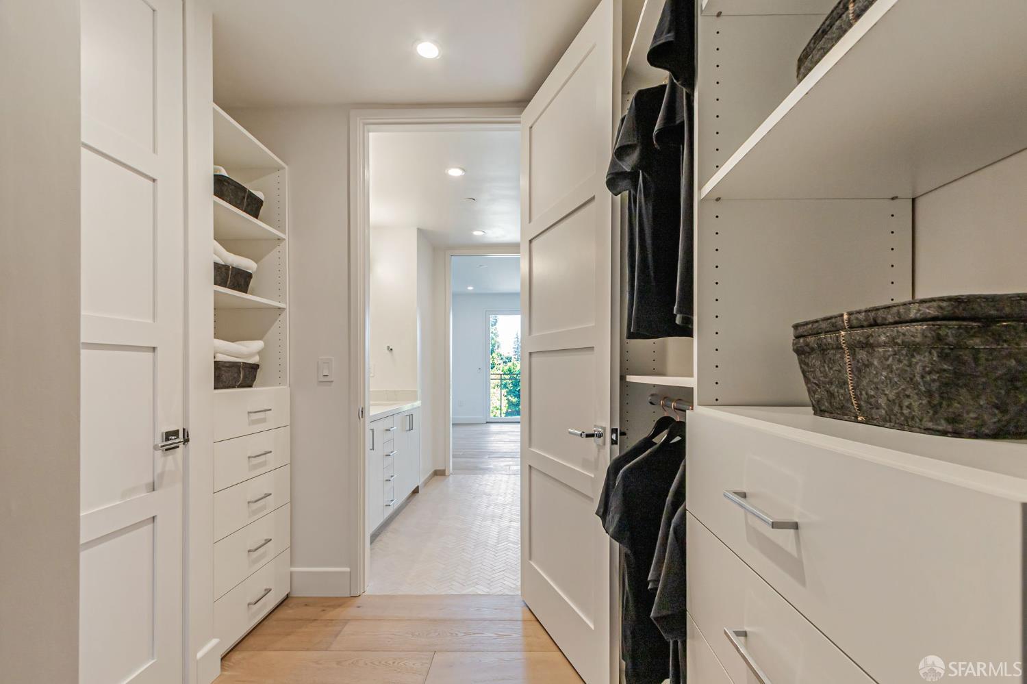 Detail Gallery Image 24 of 42 For 425 First St #36,  Los Altos,  CA 94022 - 1 Beds | 1/1 Baths