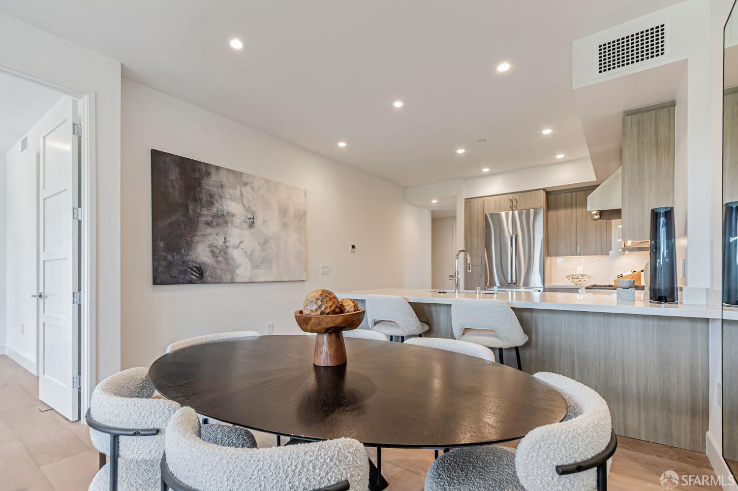 Detail Gallery Image 11 of 42 For 425 First St #36,  Los Altos,  CA 94022 - 1 Beds | 1/1 Baths