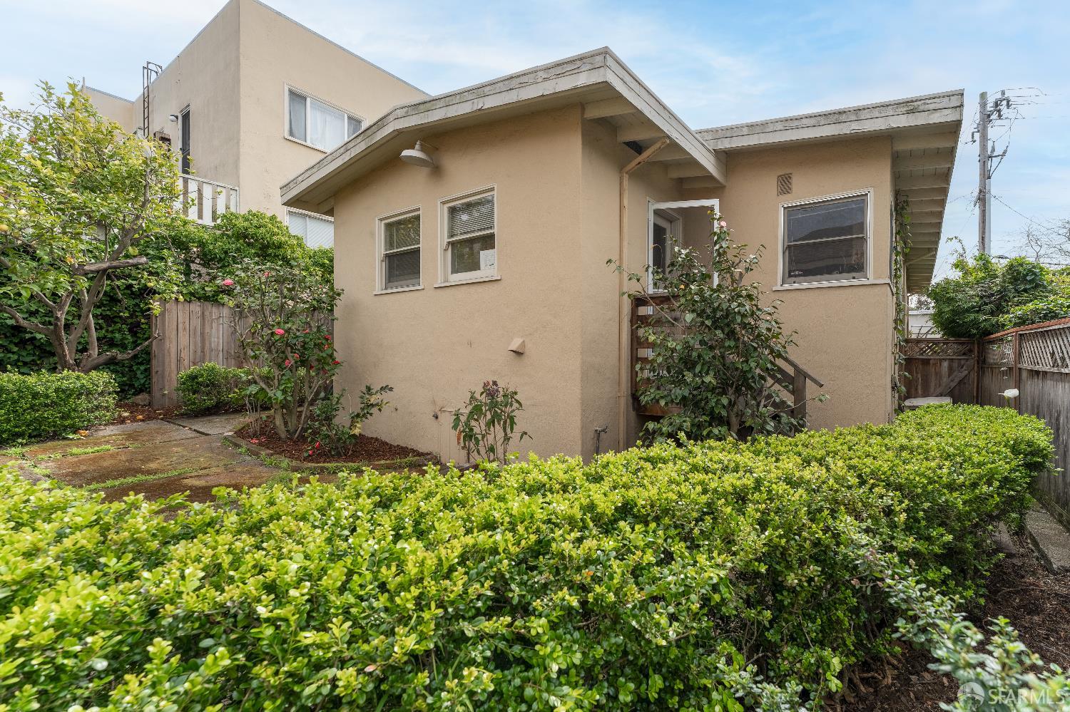 Detail Gallery Image 5 of 37 For 1841 Cedar St, Berkeley,  CA 94703 - – Beds | – Baths