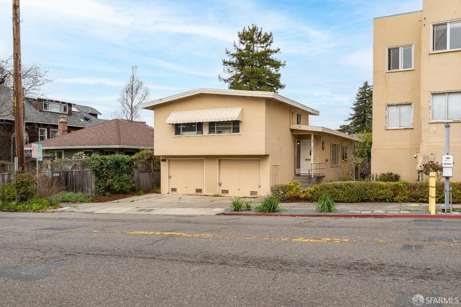 Detail Gallery Image 11 of 37 For 1841 Cedar St, Berkeley,  CA 94703 - – Beds | – Baths