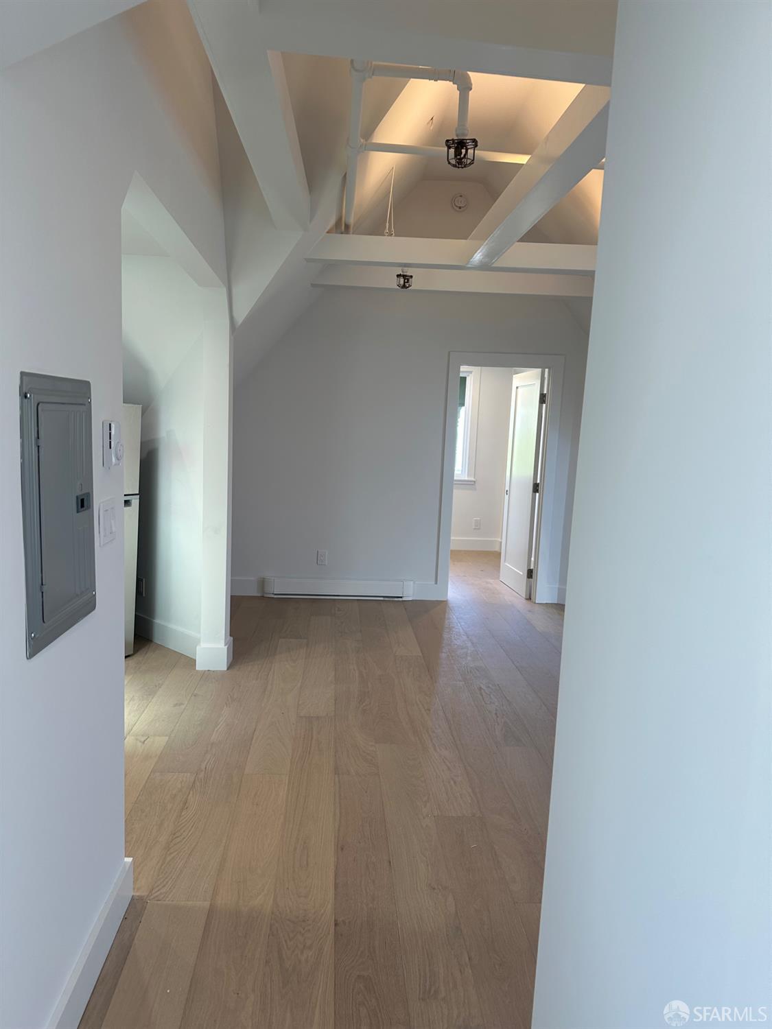 Detail Gallery Image 3 of 24 For 2309 Divisadero St, San Francisco,  CA 94115 - 2 Beds | 1 Baths