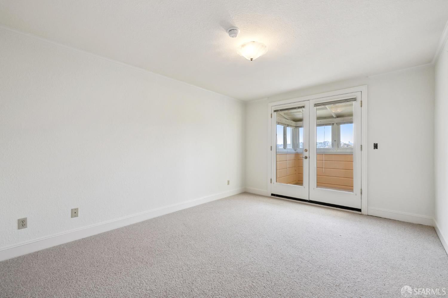 Photo #31: 425051842 Listing: Photo #31