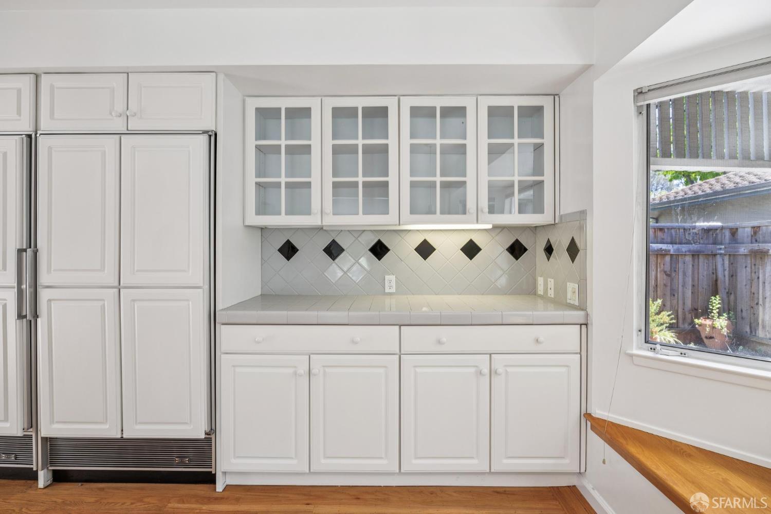 Detail Gallery Image 21 of 67 For 480 Sherwood Way, Menlo Park,  CA 94025 - 3 Beds | 2 Baths