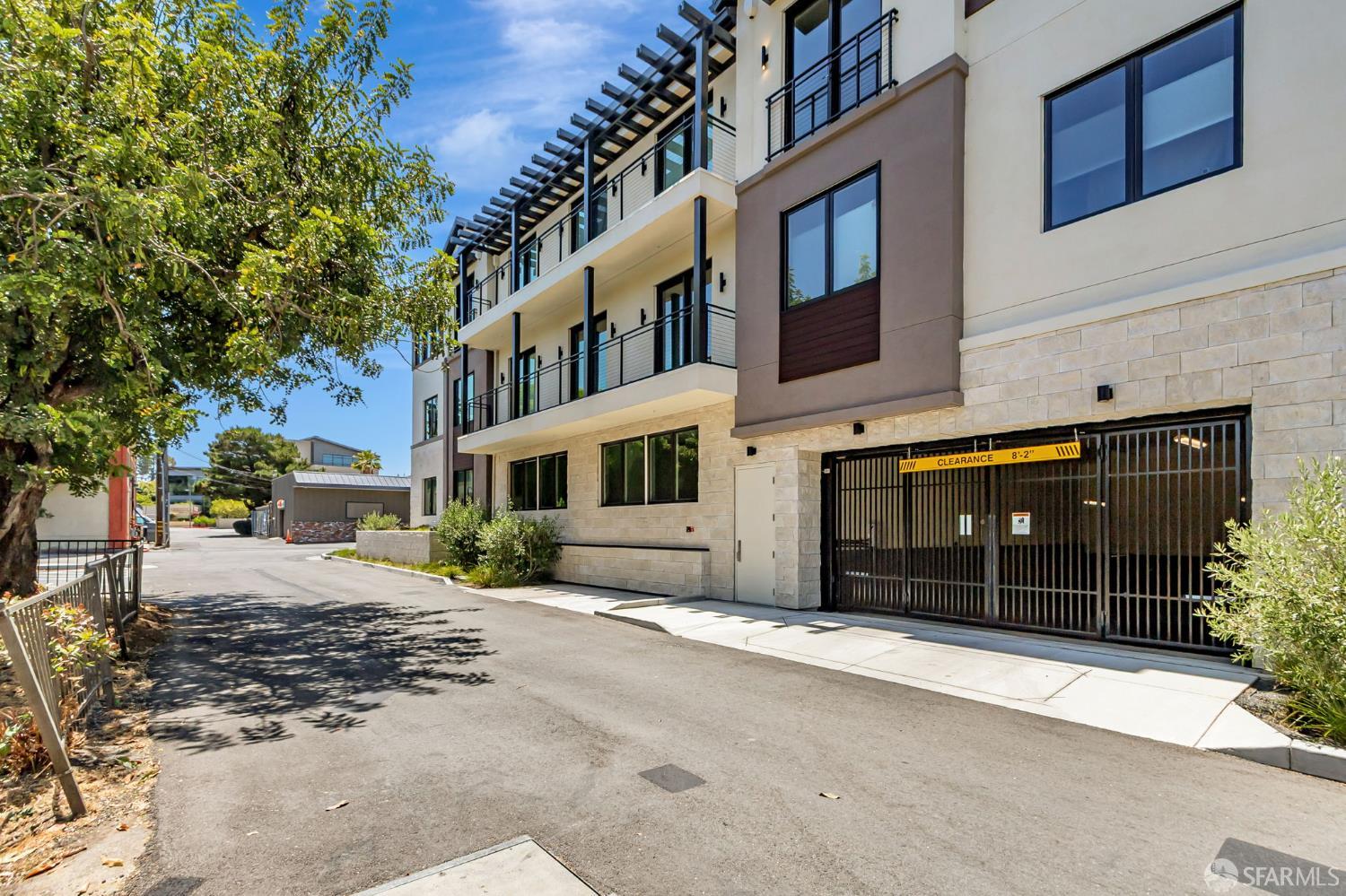 Detail Gallery Image 39 of 42 For 425 First St #36,  Los Altos,  CA 94022 - 1 Beds | 1/1 Baths