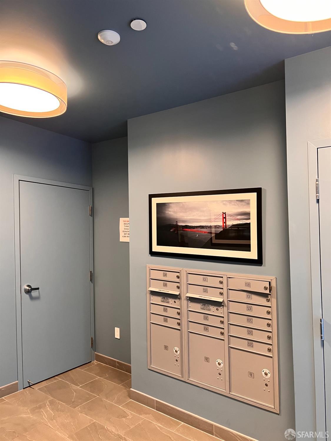 Detail Gallery Image 20 of 20 For 824 Hyde St #403,  San Francisco,  CA 94109 - 2 Beds | 1 Baths