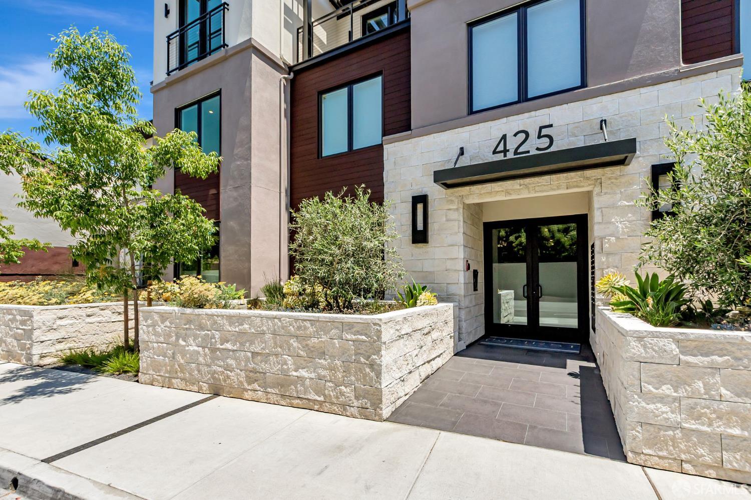 Detail Gallery Image 39 of 41 For 425 First St #21,  Los Altos,  CA 94022 - 2 Beds | 2 Baths