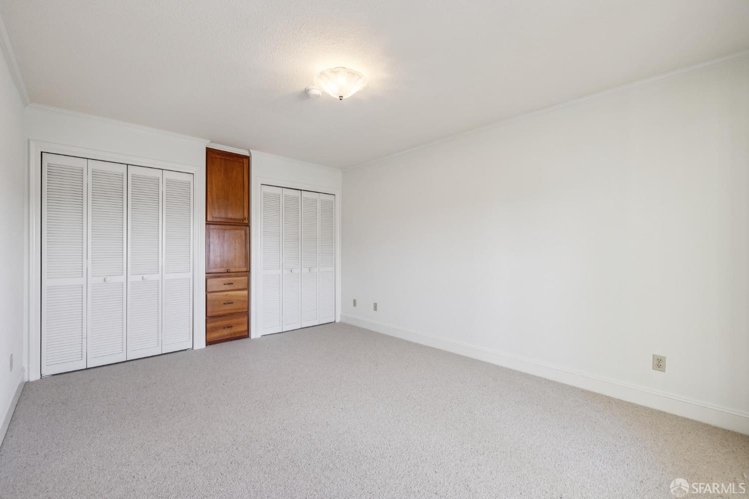 Photo #30: 425051842 Listing: Photo #30