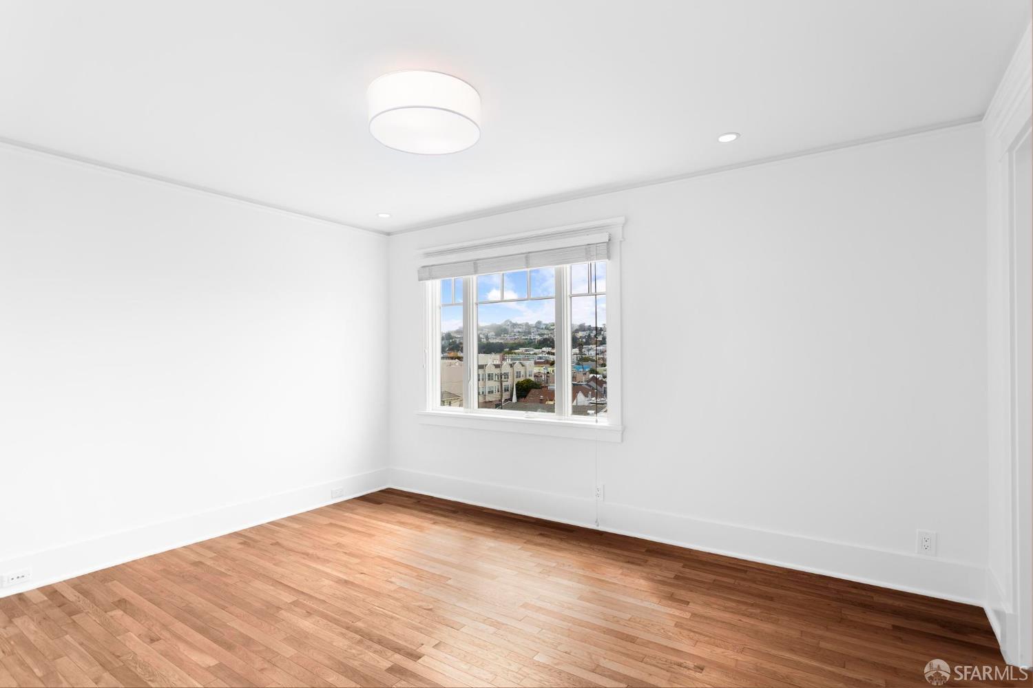 Detail Gallery Image 19 of 28 For 760 Paris St, San Francisco,  CA 94112 - 3 Beds | 2 Baths