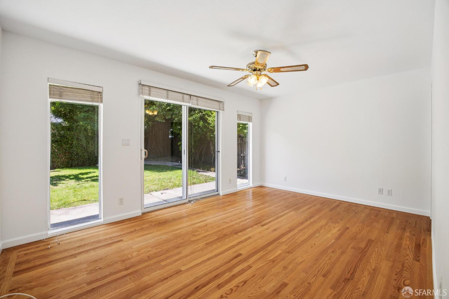 Detail Gallery Image 30 of 67 For 480 Sherwood Way, Menlo Park,  CA 94025 - 3 Beds | 2 Baths