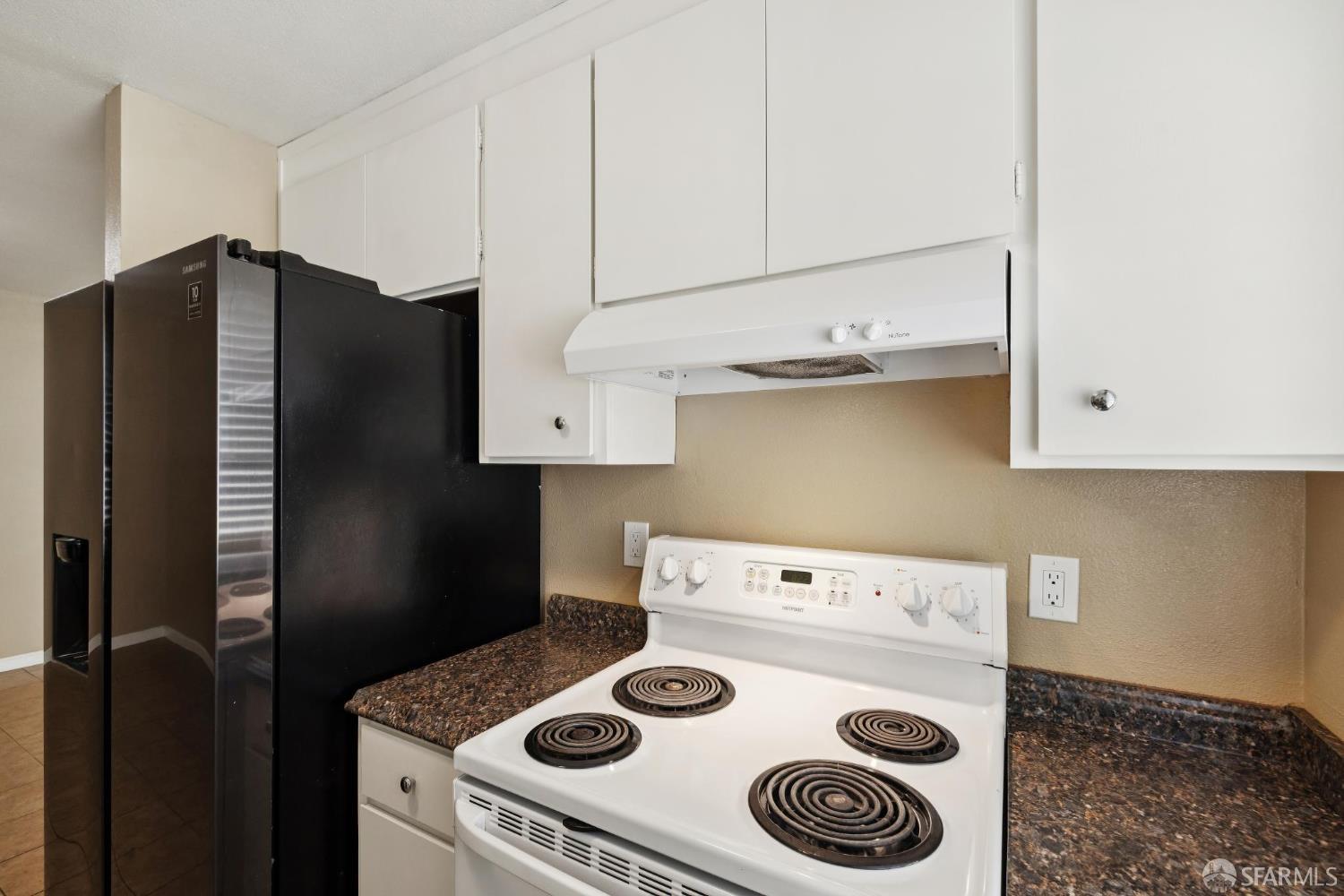 Detail Gallery Image 21 of 28 For 752 Alvarado Dr, Salinas,  CA 93907 - 3 Beds | 2 Baths