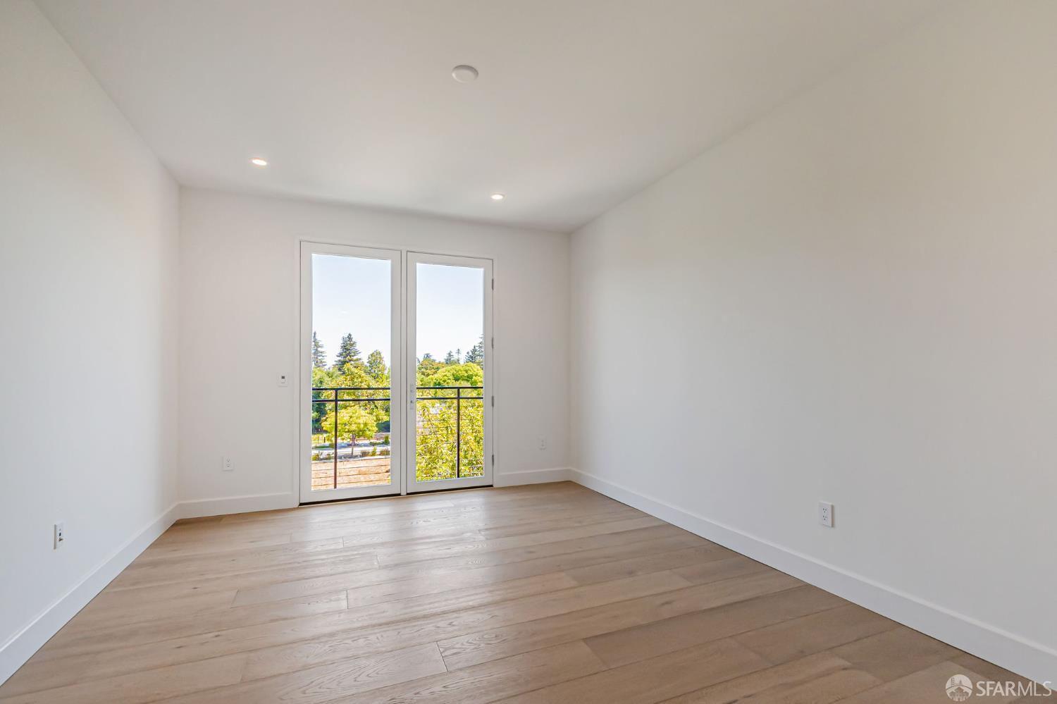 Detail Gallery Image 17 of 42 For 425 First St #36,  Los Altos,  CA 94022 - 1 Beds | 1/1 Baths