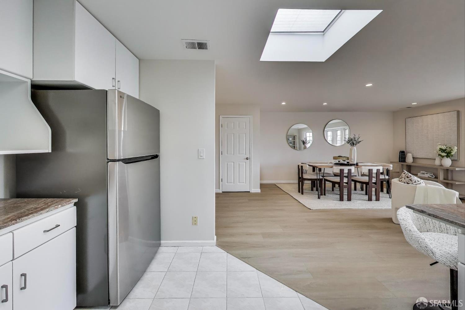 Detail Gallery Image 37 of 57 For 2826 Cabrillo St, San Francisco,  CA 94121 - 5 Beds | 5/1 Baths