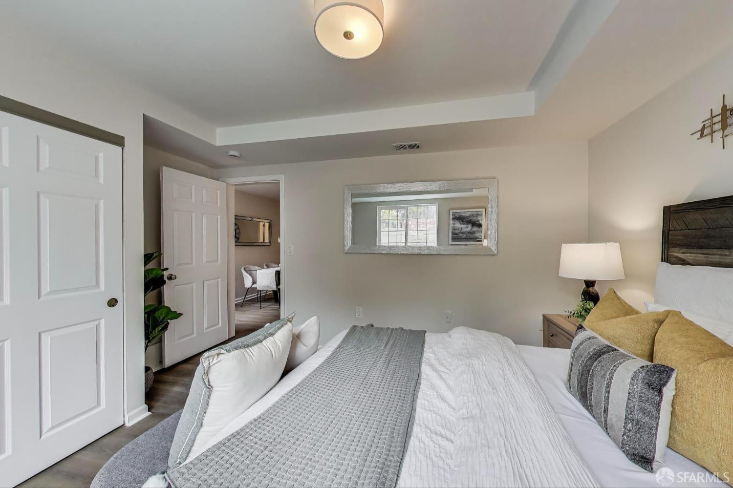 Detail Gallery Image 26 of 57 For 2826 Cabrillo St, San Francisco,  CA 94121 - 5 Beds | 5/1 Baths