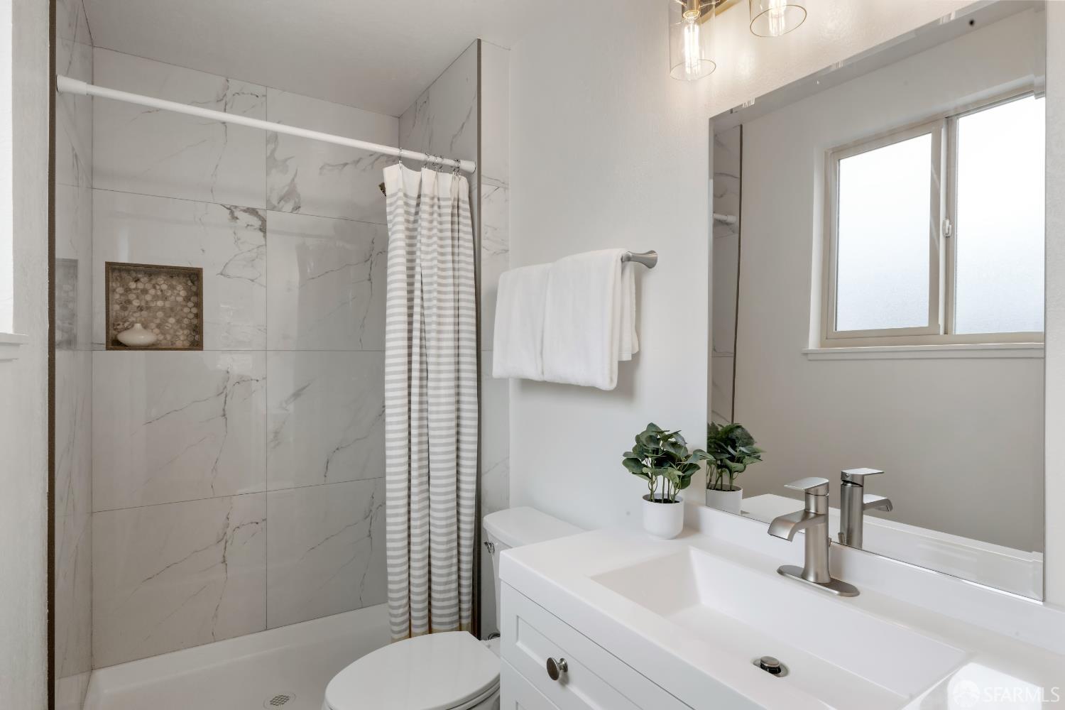 Detail Gallery Image 20 of 52 For 281 Polaris Way, Daly City,  CA 94014 - 3 Beds | 2 Baths