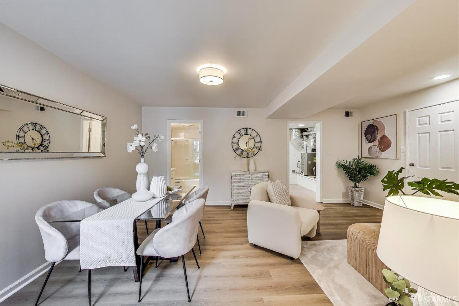 Detail Gallery Image 23 of 57 For 2826 Cabrillo St, San Francisco,  CA 94121 - 5 Beds | 5/1 Baths