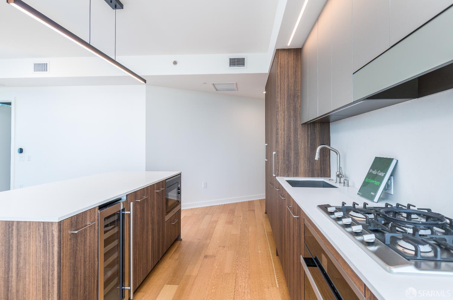 Detail Gallery Image 7 of 44 For 280 Spear St 28e,  San Francisco,  CA 94105 - 2 Beds | 2 Baths
