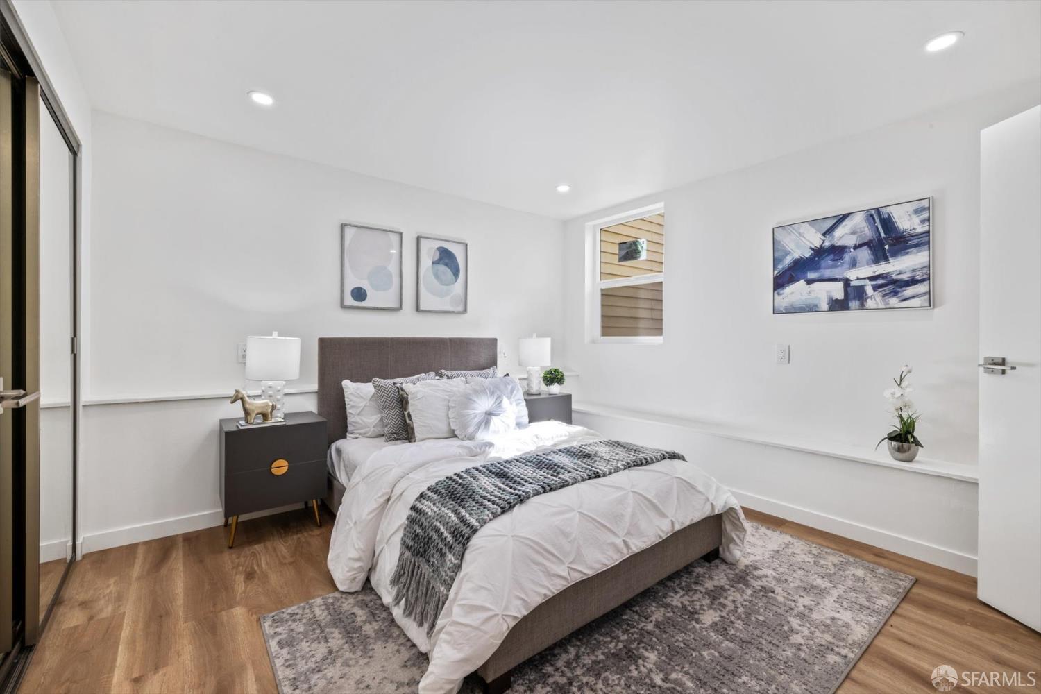 Detail Gallery Image 32 of 48 For 107 Venus St, San Francisco,  CA 94124 - 3 Beds | 2 Baths