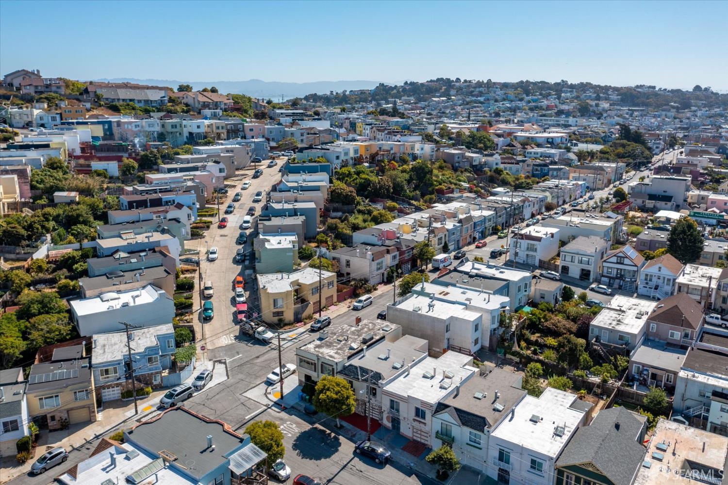 Detail Gallery Image 39 of 48 For 107 Venus St, San Francisco,  CA 94124 - 3 Beds | 2 Baths