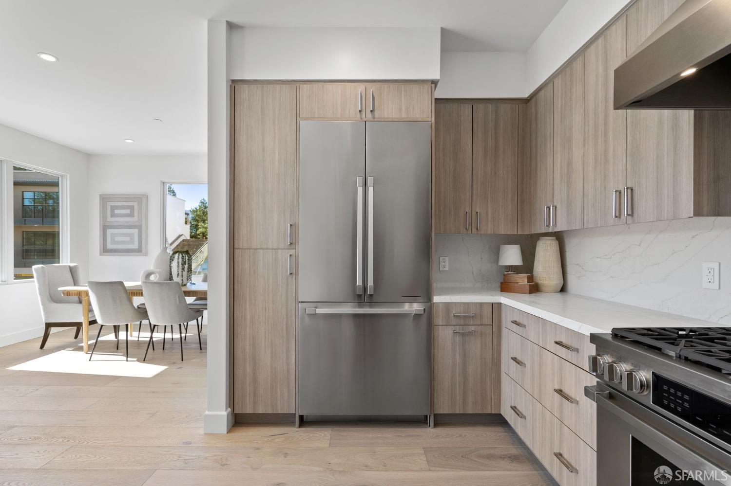 Detail Gallery Image 8 of 24 For 425 First St #31,  Los Altos,  CA 94022 - 2 Beds | 2 Baths