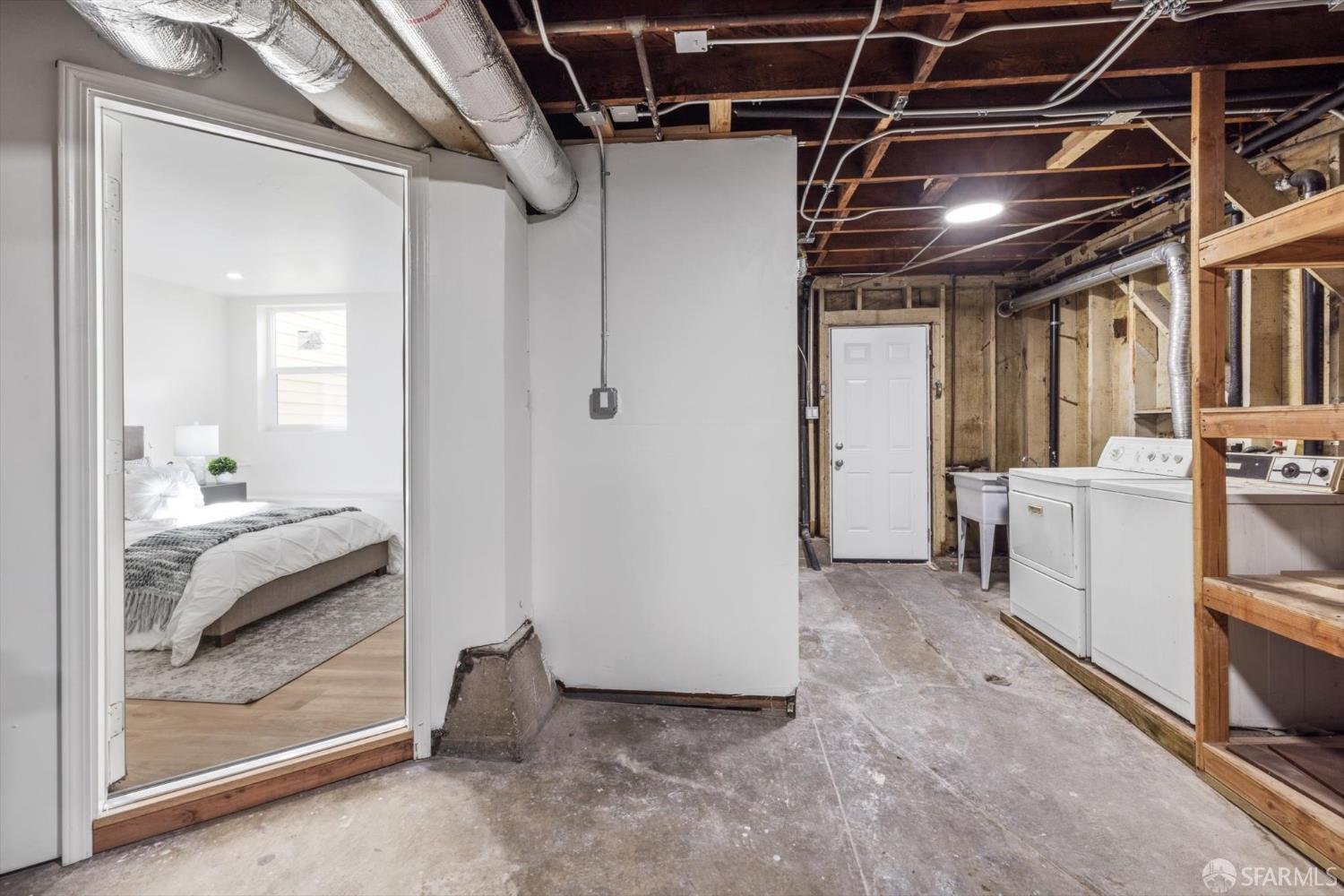 Detail Gallery Image 31 of 48 For 107 Venus St, San Francisco,  CA 94124 - 3 Beds | 2 Baths
