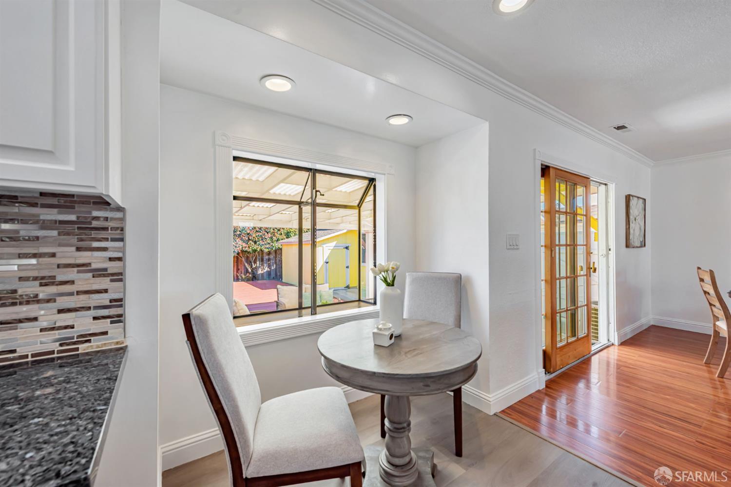 Detail Gallery Image 14 of 48 For 1614 139th Ave, San Leandro,  CA 94578 - 3 Beds | 2 Baths