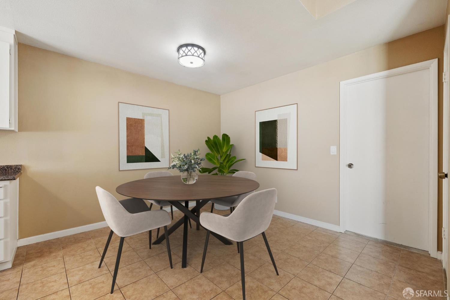 Detail Gallery Image 15 of 28 For 752 Alvarado Dr, Salinas,  CA 93907 - 3 Beds | 2 Baths