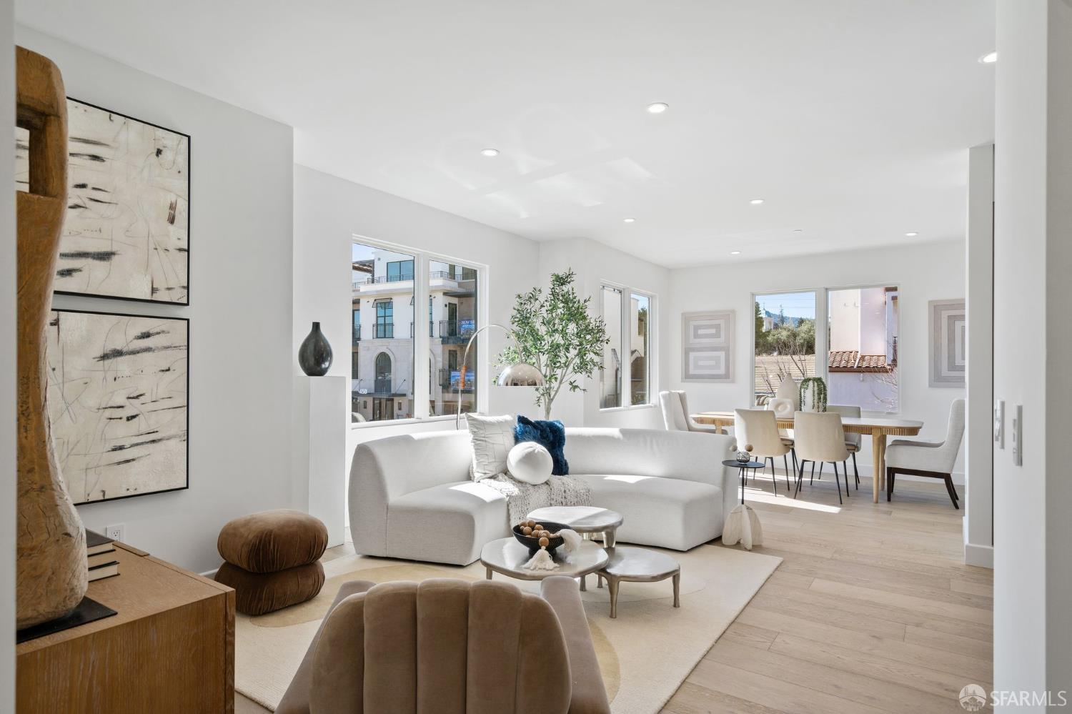 Detail Gallery Image 1 of 24 For 425 First St #31,  Los Altos,  CA 94022 - 2 Beds | 2 Baths